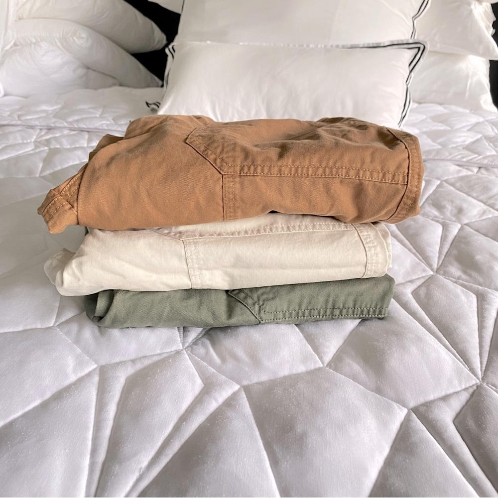 Abercrombie (3) pair cargo pants